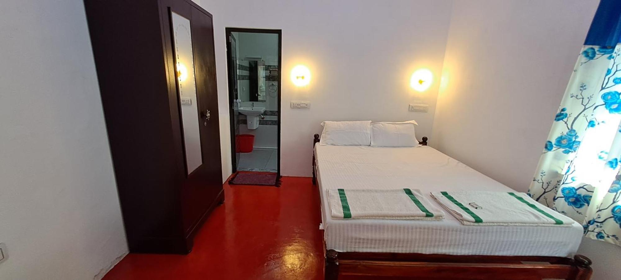 Marari Nadiya Hotel Mararikulam Buitenkant foto