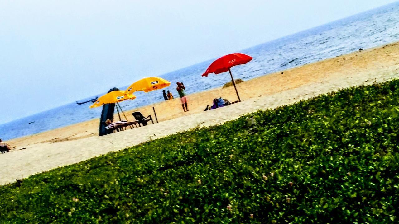 Marari Nadiya Hotel Mararikulam Buitenkant foto